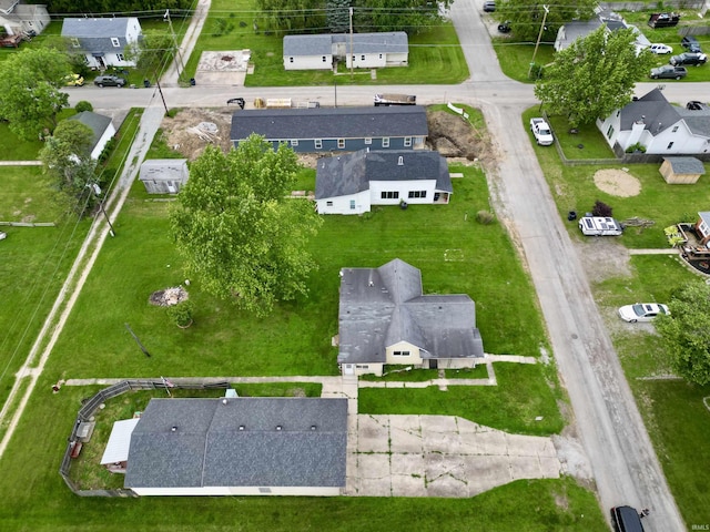 736 N 13th St, Elwood, IN 46036 - aerial perspective of suburban area