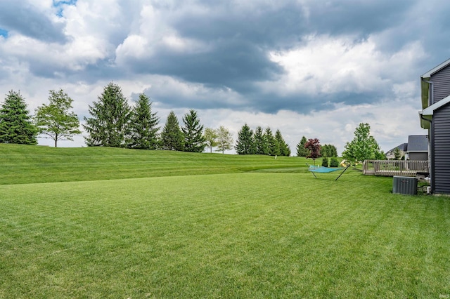 13606 Paperbark Trl, Fort Wayne, IN 46814 - view of grassy yard featuring central AC