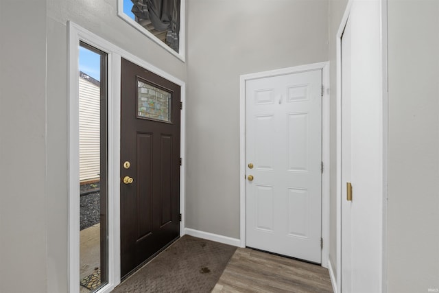 2106 Bayside Ct, Fort Wayne, IN 46804 - foyer entrance featuring baseboards and wood finished floors