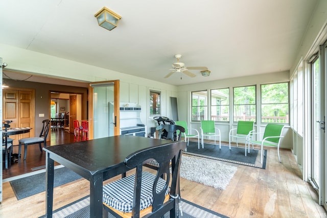 8505 Crenshaw Ct, Fort Wayne, IN 46835 - dining area with ceiling fan and light wood-style floors