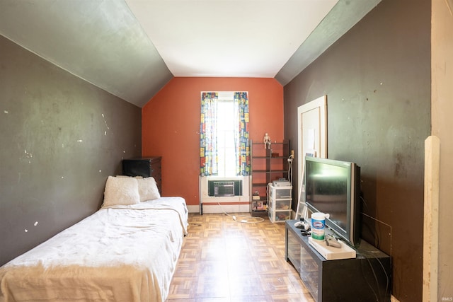 430 S Columbia St, Warsaw, IN 46580 - bedroom featuring vaulted ceiling and baseboards