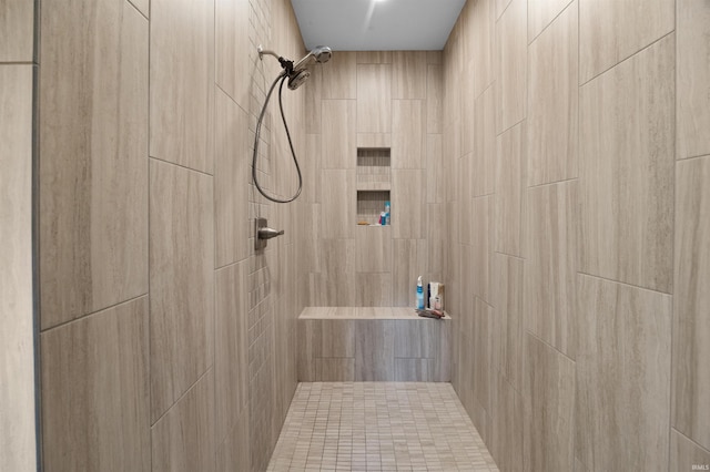 7018 S 350 St E, Lafayette, IN 47909 - bathroom with a tile shower