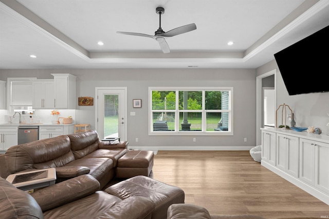 7018 S 350 St E, Lafayette, IN 47909 - living area featuring a tray ceiling, a ceiling fan, light wood finished floors, baseboards, and recessed lighting