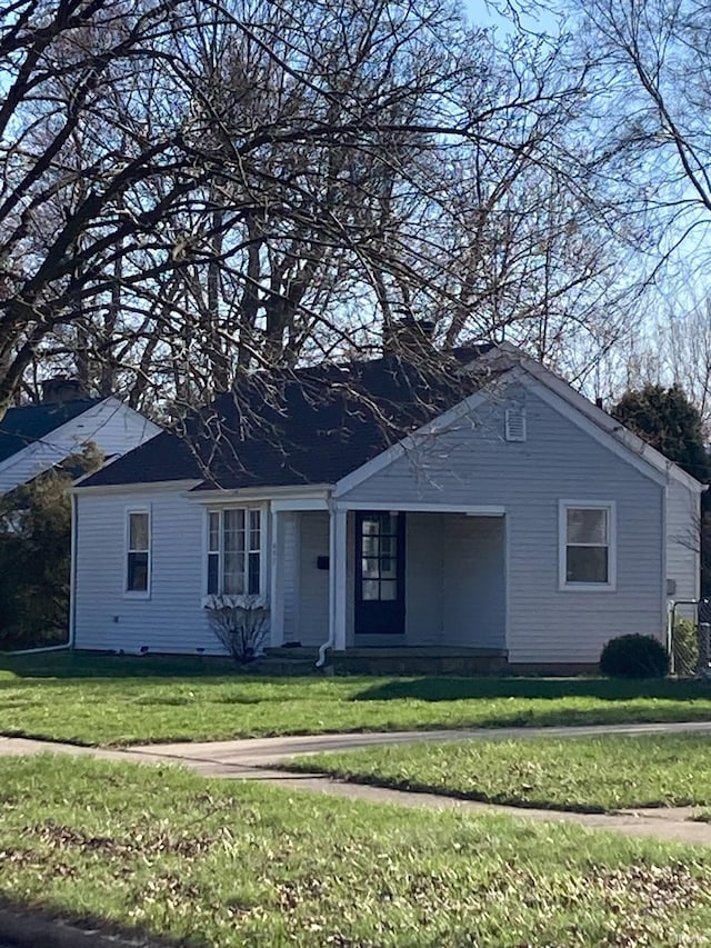 647 Northwood St, South Bend, IN 46617