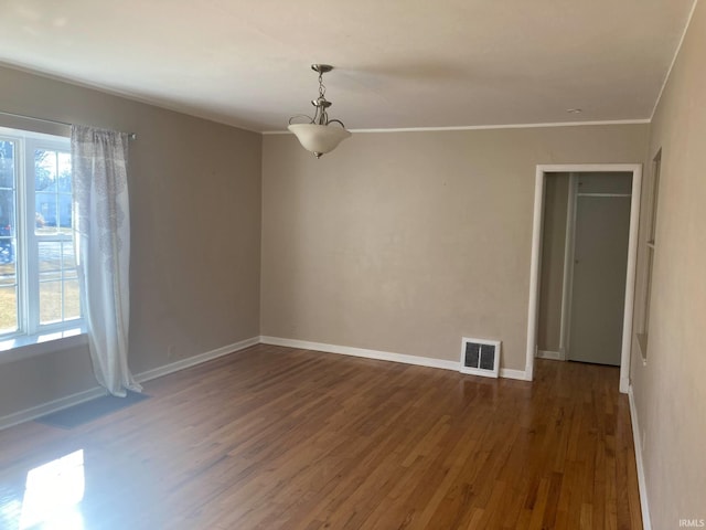 647 Northwood St, South Bend, IN 46617