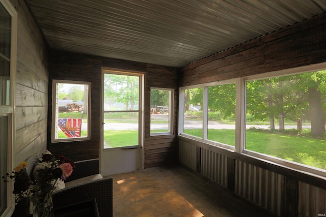 482 E Jefferson St, Andrews, IN 46702 - view of sunroom
