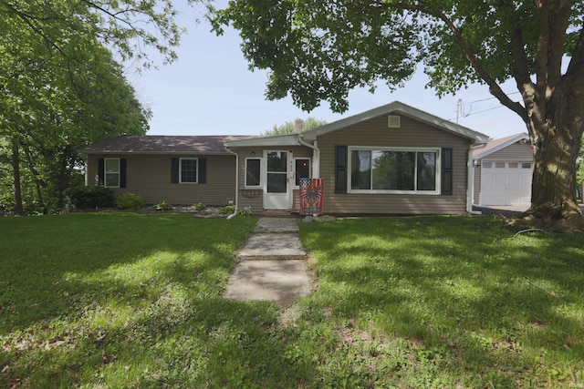 482 E Jefferson St, Andrews, IN 46702 - single story home featuring a garage and a front lawn