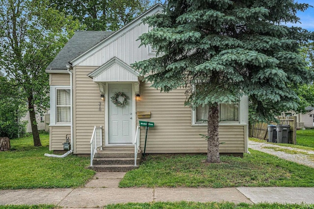 318 S Cottage Ave, Goshen, IN 46528