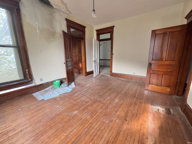 806 E Market St, Logansport, IN 46947 - empty room featuring light wood-style flooring and baseboards