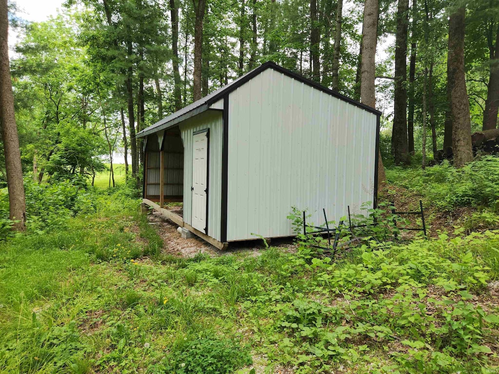 1338E 100 N Rd, Washington, IN 47501