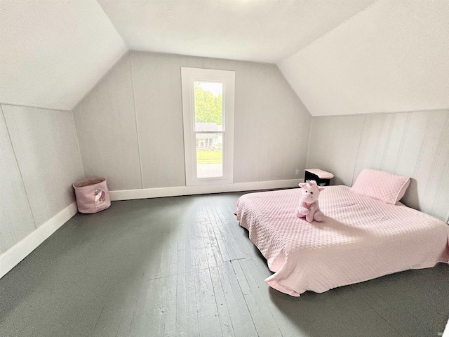 604 W Franklin St, Colfax, IN 46035 - bedroom featuring lofted ceiling, hardwood / wood-style flooring, and baseboards