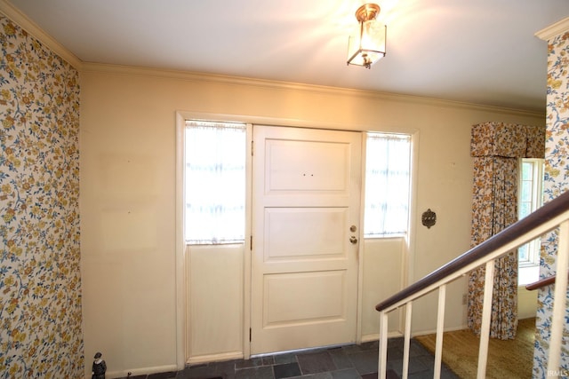 1301 E 4th St, Fowler, IN 47944 - entrance foyer featuring ornamental molding