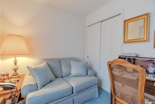 1023 Sunset Dr, Wabash, IN 46992 - living area featuring crown molding and carpet