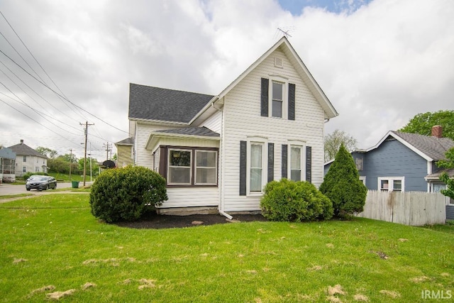 819 Spring St, New Castle, IN 47362 - back of property with a shingled roof