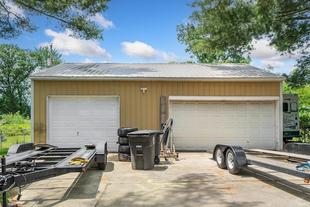 4618 Kekionga Dr, Fort Wayne, IN 46809 - view of detached garage