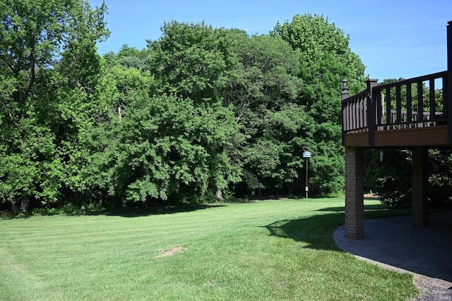 1029 S University Dr, Jasper, IN 47546 - view of grassy yard with a deck