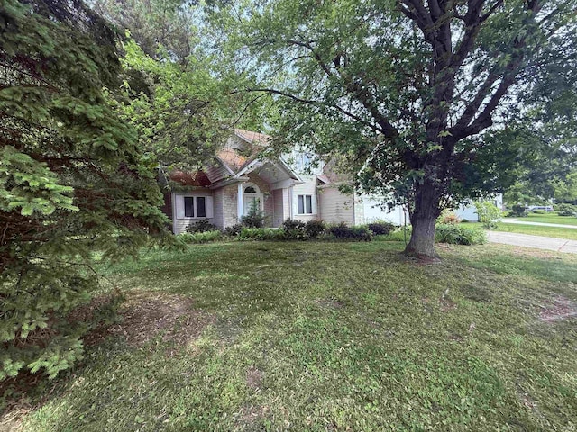 53172 Bracken Fern Dr, South Bend, IN 46637 - obstructed view of property with a front lawn