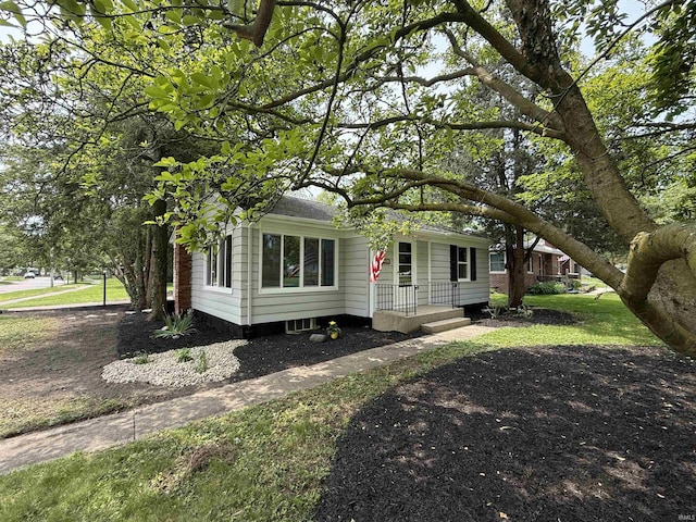 2425 Ojibway Trl, Fort Wayne, IN 46809 - view of front of house featuring covered porch