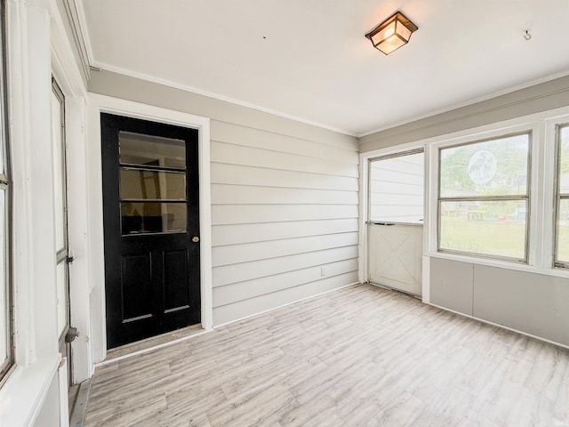 2425 Ojibway Trl, Fort Wayne, IN 46809 - view of unfurnished sunroom