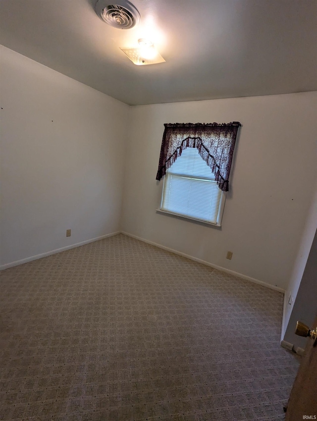 417 S Linn Grove Ave, Berne, IN 46711 - unfurnished room featuring carpet floors and baseboards