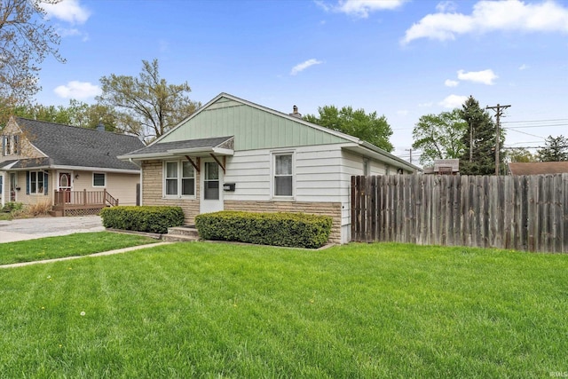 2614 N Main St, Mishawaka, IN 46545 - view of front of home with stone siding and driveway