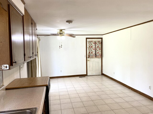 4234 Oak St, Woodburn, IN 46797 - unfurnished room featuring a ceiling fan, a smoke detector, and baseboards