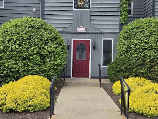 1300 Winding Ridge Ln Unit C-8, Valparaiso, IN 46383 - view of doorway to property