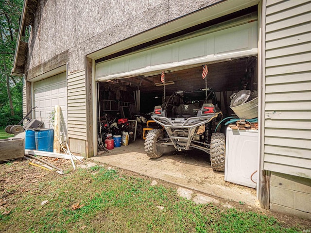 11219 Denzer Rd, Evansville, IN 47712 - view of garage