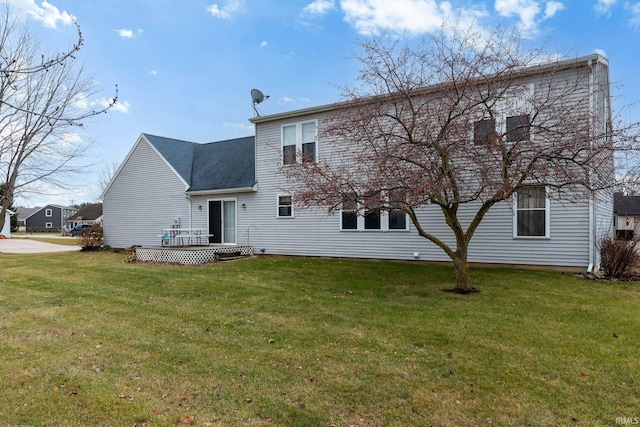 300 S Heritage Dr, Delphi, IN 46923 - rear view of property with a yard and a deck