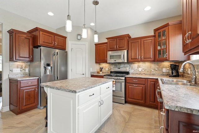 12815 Chaplin Ct, Fort Wayne, IN 46845 - kitchen with stainless steel appliances, a sink, glass insert cabinets, backsplash, and decorative light fixtures