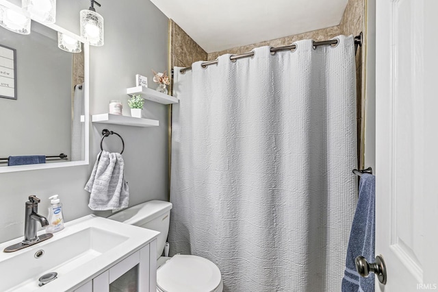 542 E Michigan St, New Carlisle, IN 46552 - bathroom featuring toilet, vanity, and a shower with curtain