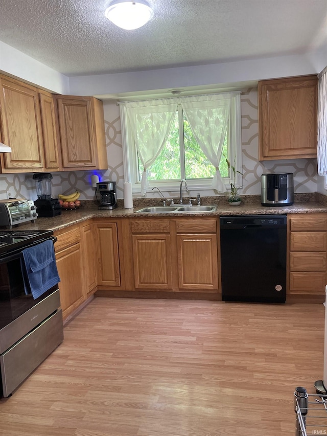 449 Cline St, Huntington, IN 46750 - kitchen featuring black dishwasher, a sink, stainless steel electric range, light wood-style flooring, and a textured ceiling