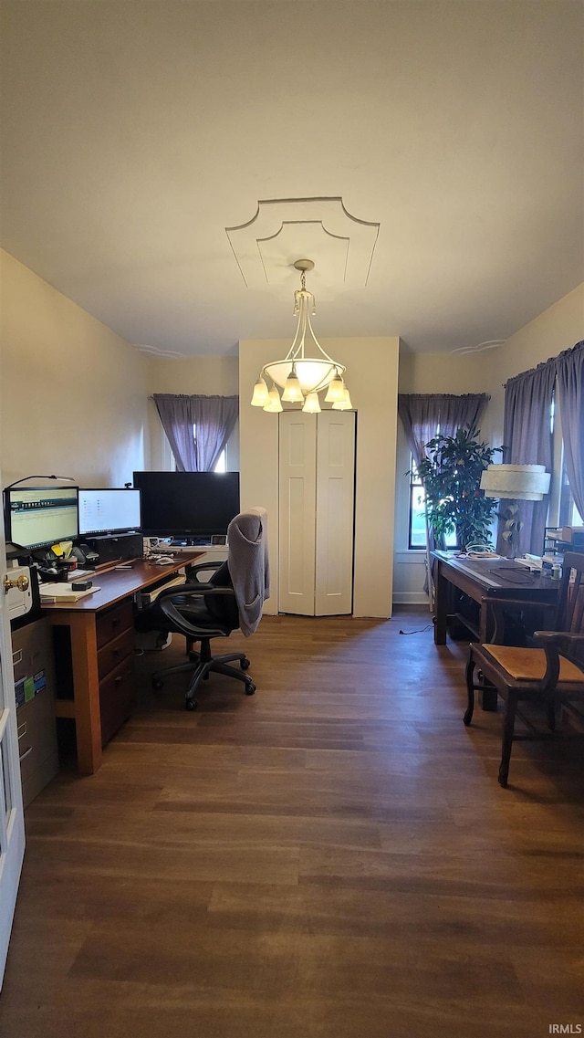 1502 S College Ave, Bloomington, IN 47403 - office space featuring wood finished floors