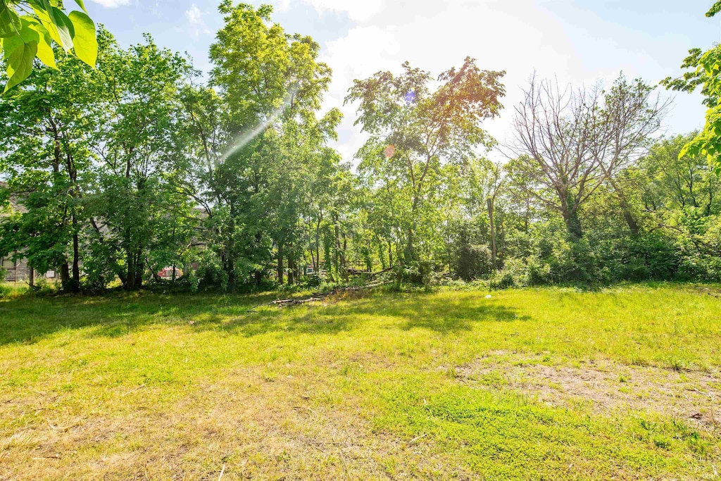 225 College St, South Bend, IN 46628