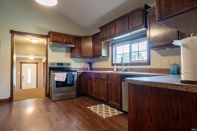 1339 Clark Ave, Bluffton, IN 46714 - kitchen featuring stainless steel appliances, a sink, vaulted ceiling, dark wood-type flooring, and under cabinet range hood