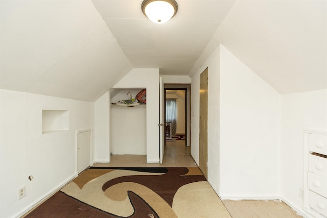 2806 Milburn Blvd, Mishawaka, IN 46544 - bonus room with vaulted ceiling