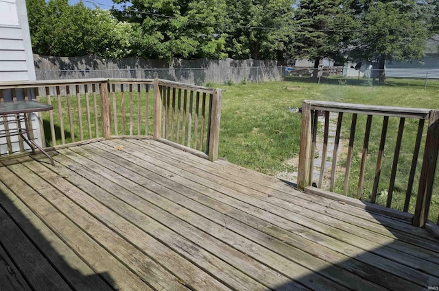 150 W Lake St, Laketon, IN 46943 - view of deck