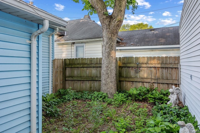 1804 Maple St, Lafayette, IN 47904 - view of yard