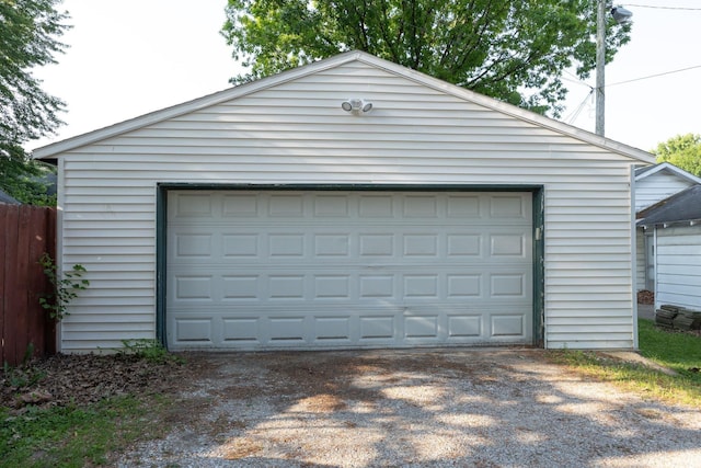 1804 Maple St, Lafayette, IN 47904 - view of garage