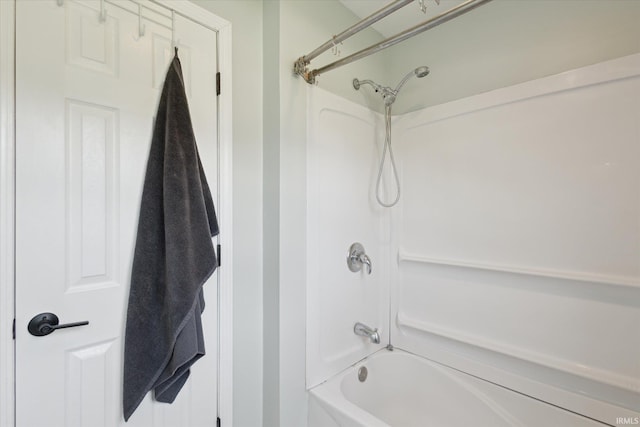 12678 Pat Ln, Granger, IN 46530 - full bathroom featuring washtub / shower combination