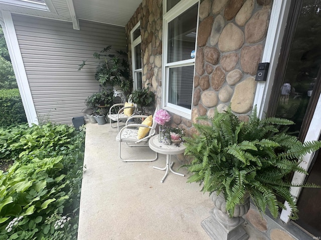 8284 S Mackenzie Ct, Bloomington, IN 47401 - view of patio