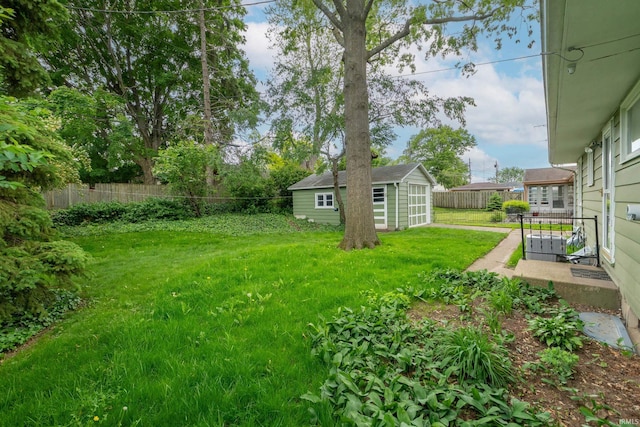 3314 Whitcomb Ave, South Bend, IN 46614 - view of yard