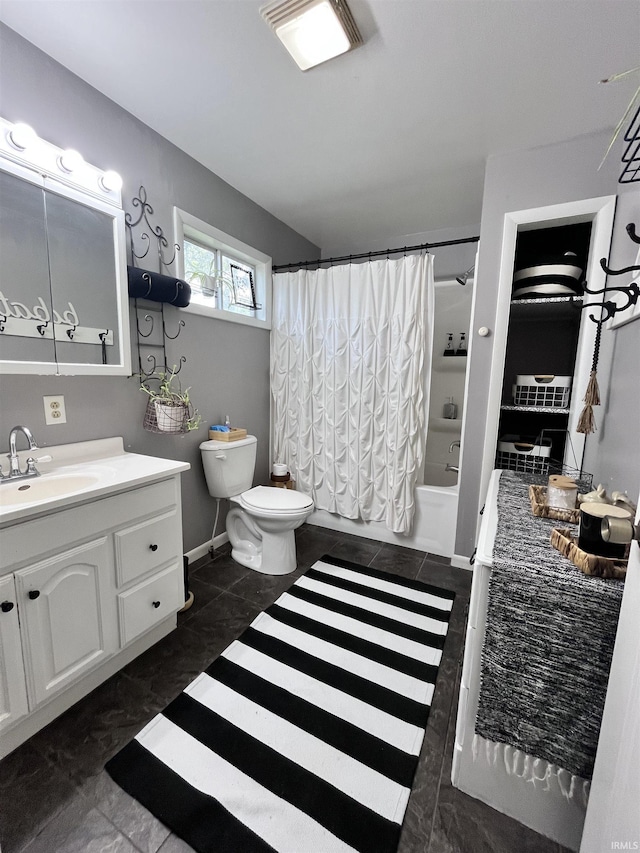 1818 N Indiana Ave, Kokomo, IN 46901 - full bath with vanity, shower / bathtub combination with curtain, toilet, and baseboards
