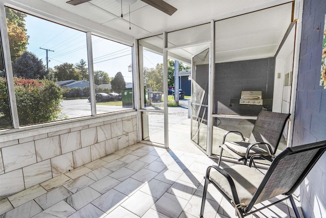 104 N Jefferson St, Pine Village, IN 47975 - sunroom / solarium featuring a ceiling fan