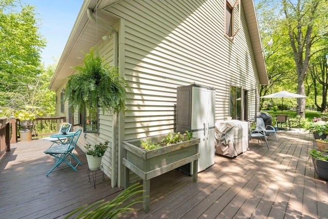 2796 N 85 W, Angola, IN 46703 - view of wooden terrace