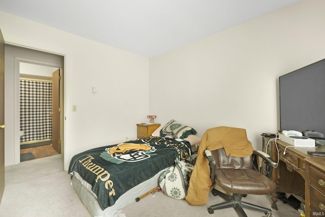 1210 Mcintyre Dr, Auburn, IN 46706 - carpeted bedroom featuring an office area