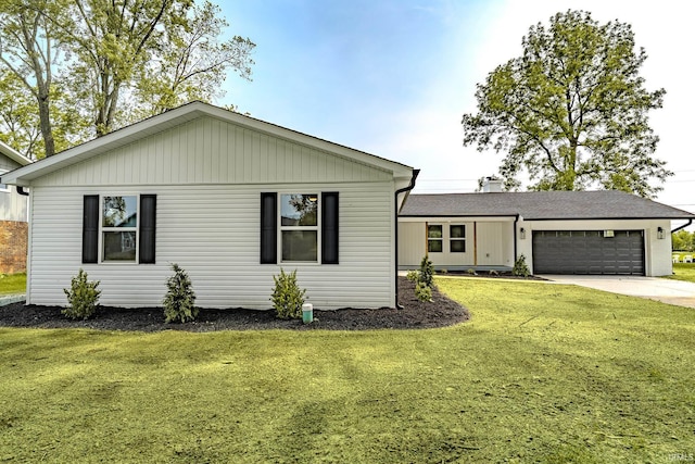 2135 Old Oak Dr, West Lafayette, IN 47906 - ranch-style home featuring a garage, a front yard, and driveway