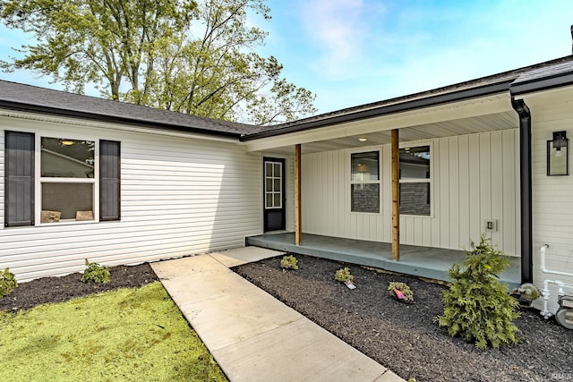 2135 Old Oak Dr, West Lafayette, IN 47906 - view of exterior entry featuring covered porch