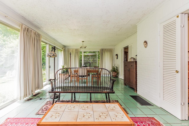 308 N Forest Ave, Muncie, IN 47304 - view of sunroom