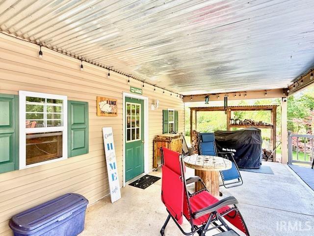 981 Keyser Ln, Richmond, IN 47374 - view of patio